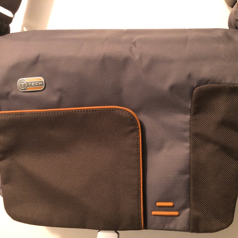 Tumi T-Tech Messenger